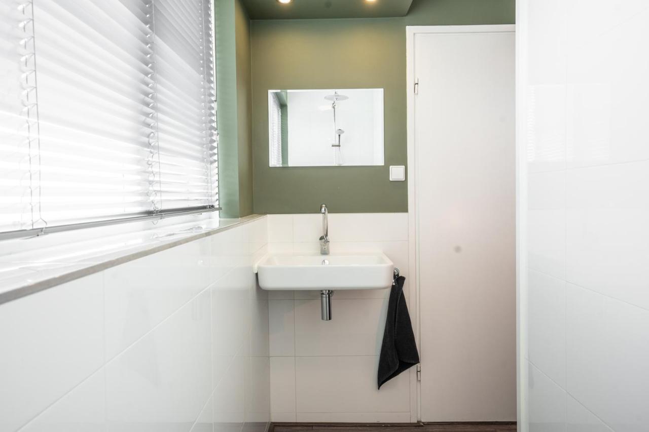 The Lion King - 6 Person Linked Apartment With Roof Terrace Groningen Dış mekan fotoğraf