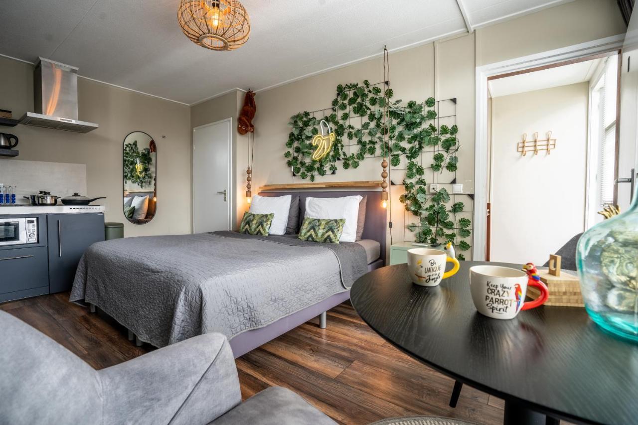 The Lion King - 6 Person Linked Apartment With Roof Terrace Groningen Dış mekan fotoğraf