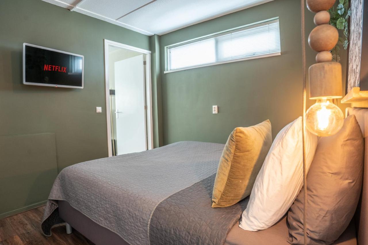 The Lion King - 6 Person Linked Apartment With Roof Terrace Groningen Dış mekan fotoğraf
